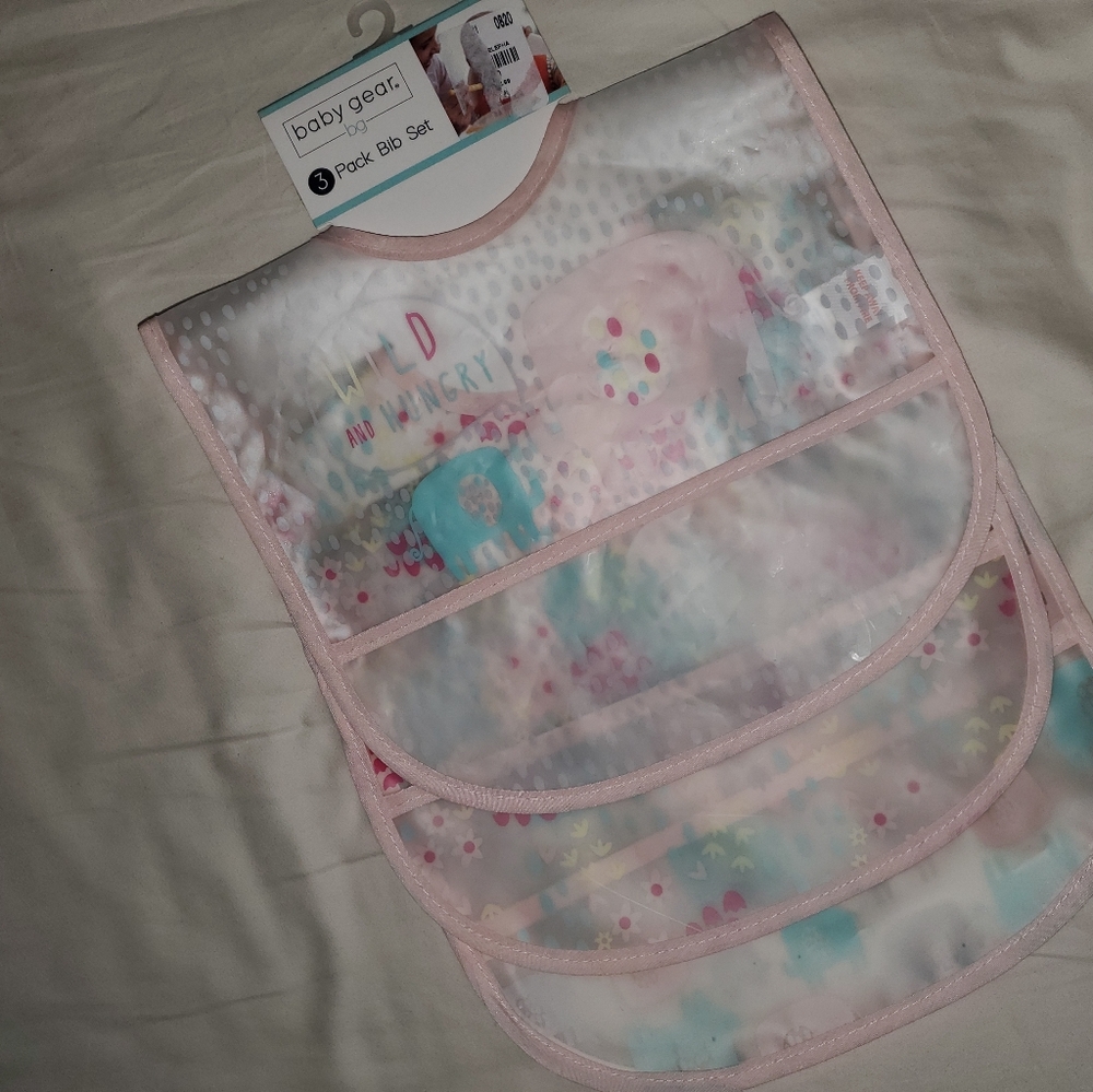 NWT plastic baby bibs